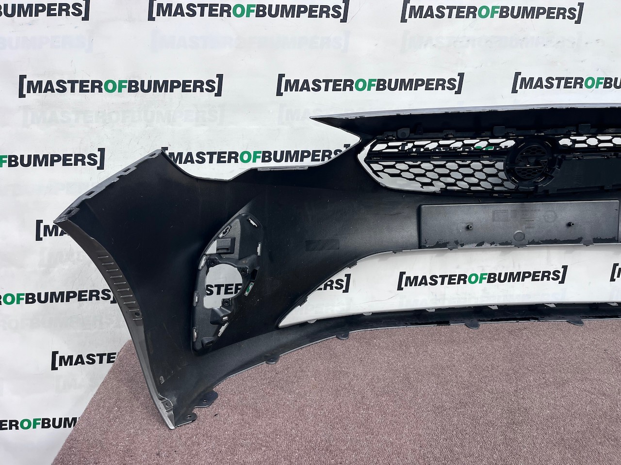 Vauxhall Corsa F Elite Se Hatchback 2019-2022 Front Bumper No Pdc Genuine [q412]
