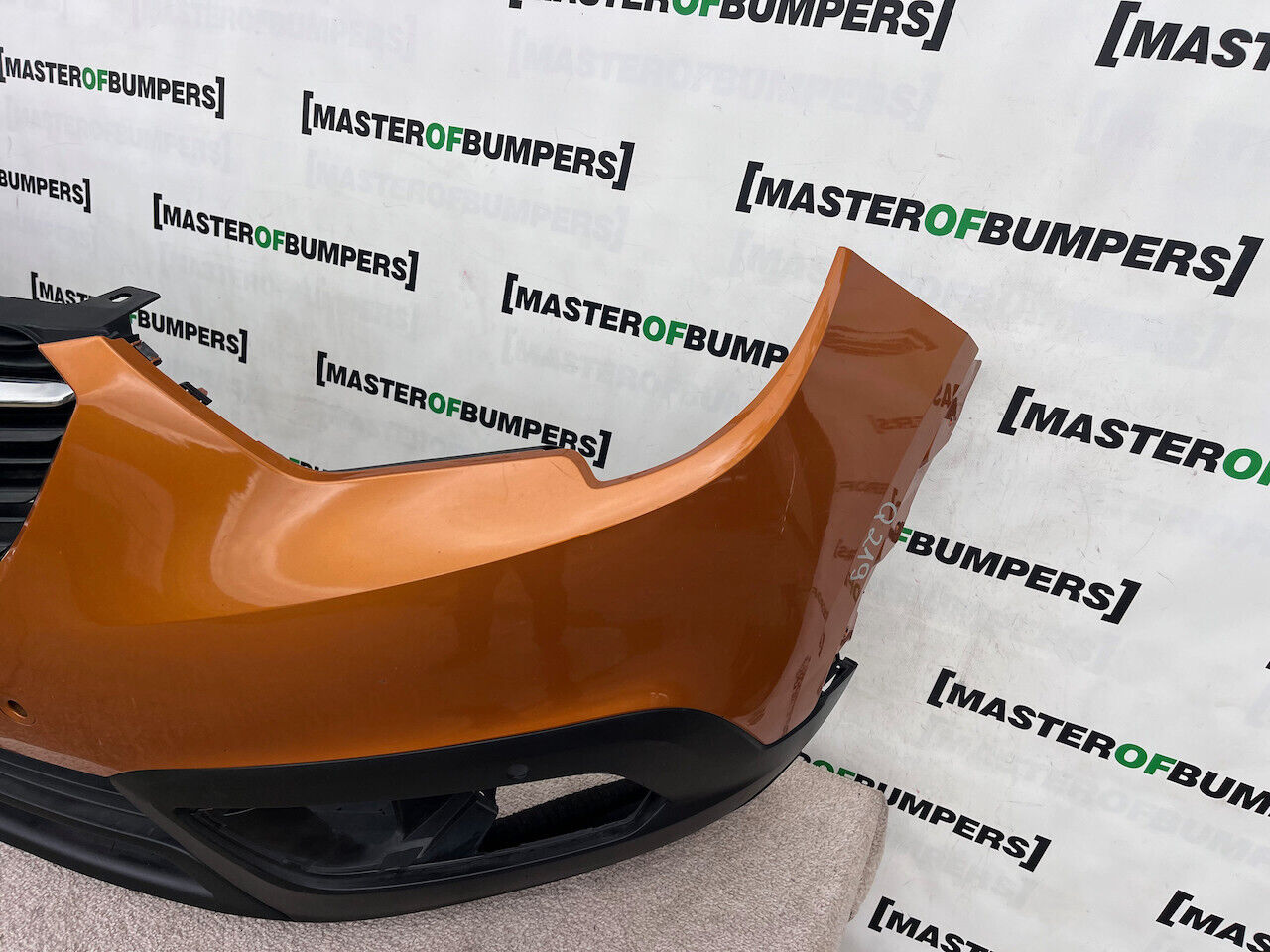 Vauxhall Crossland X Suv 2018-2021 Front Bumper 4 Pdc Genuine [q219]