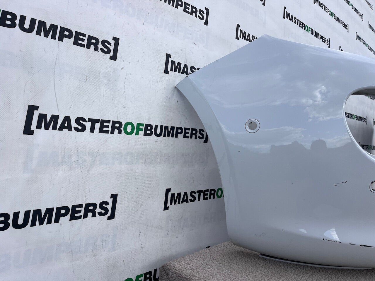 Vauxhall Adam Se Limited Hatchback 2013-2018 Front Bumper 6 Pdc Genuine [q273]