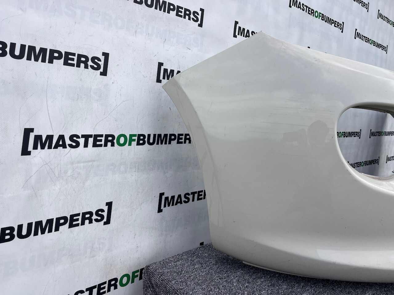 Vauxhall Adam Se Limited Hatchback 2013-2018 Front Bumper No Pdc Genuine [q271]