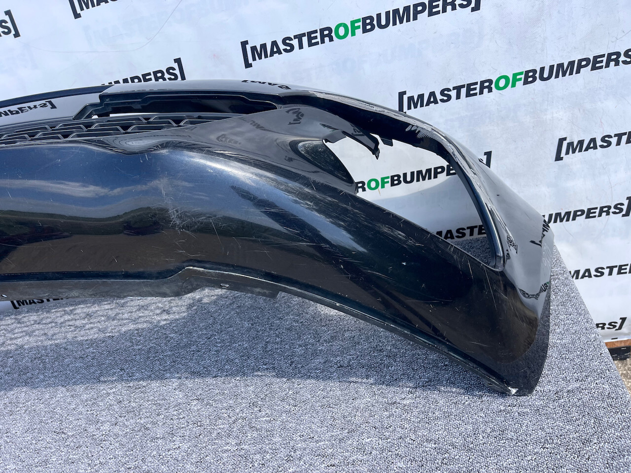 Vauxhall Astra J Limited Edition 2012-2015 Front Bumper Genuine [q286]