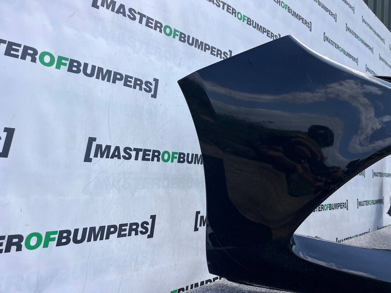 Vauxhall Astra J Limited Edition 2012-2015 Front Bumper Genuine [q286]