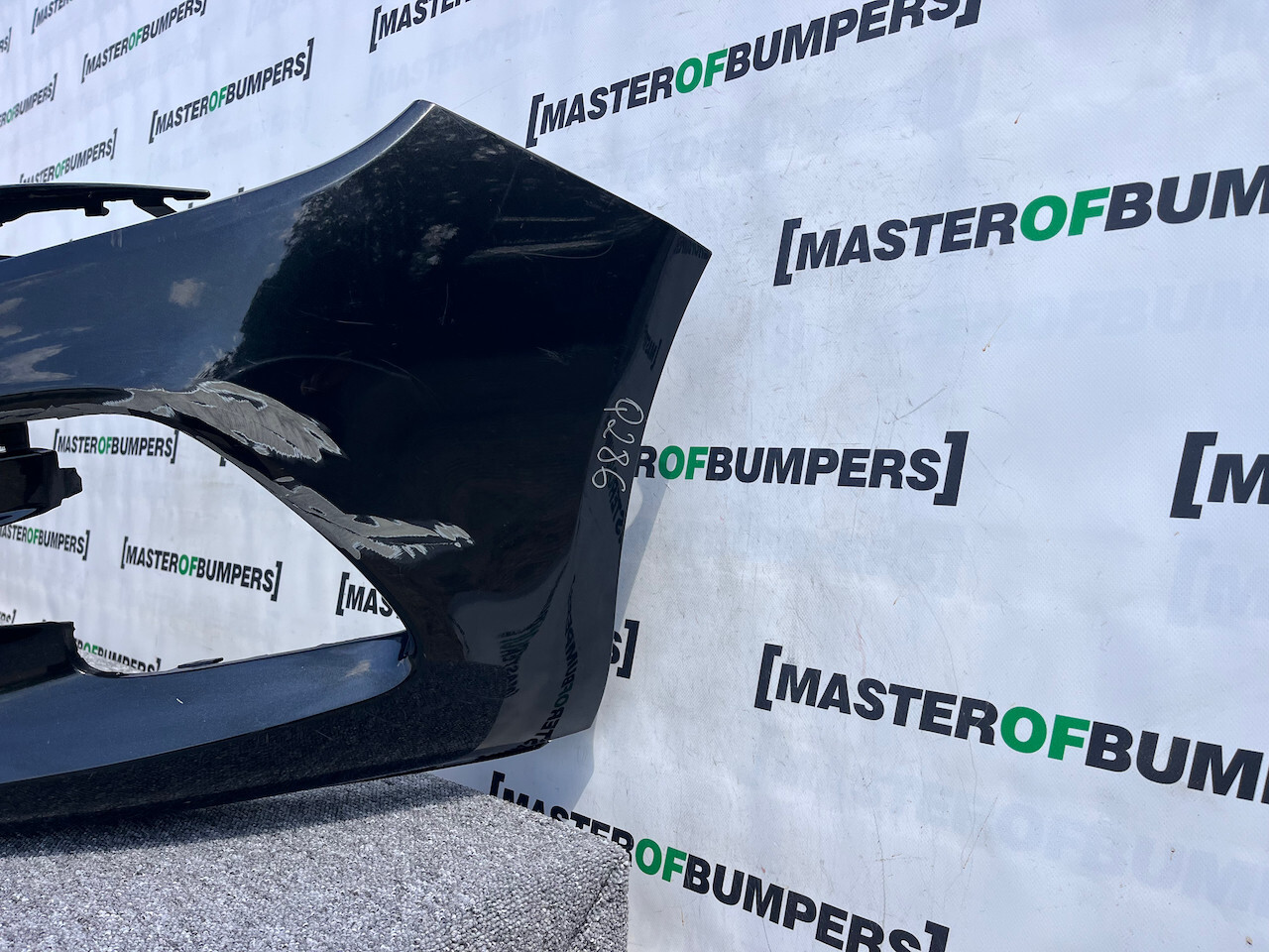 Vauxhall Astra J Limited Edition 2012-2015 Front Bumper Genuine [q286]