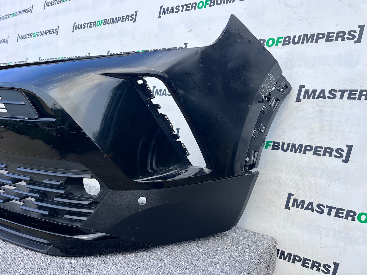 Vauxhall Mokka Elite Sri Turbo 2021-2024 Front Bumper 4 Pdc Genuine [q301]