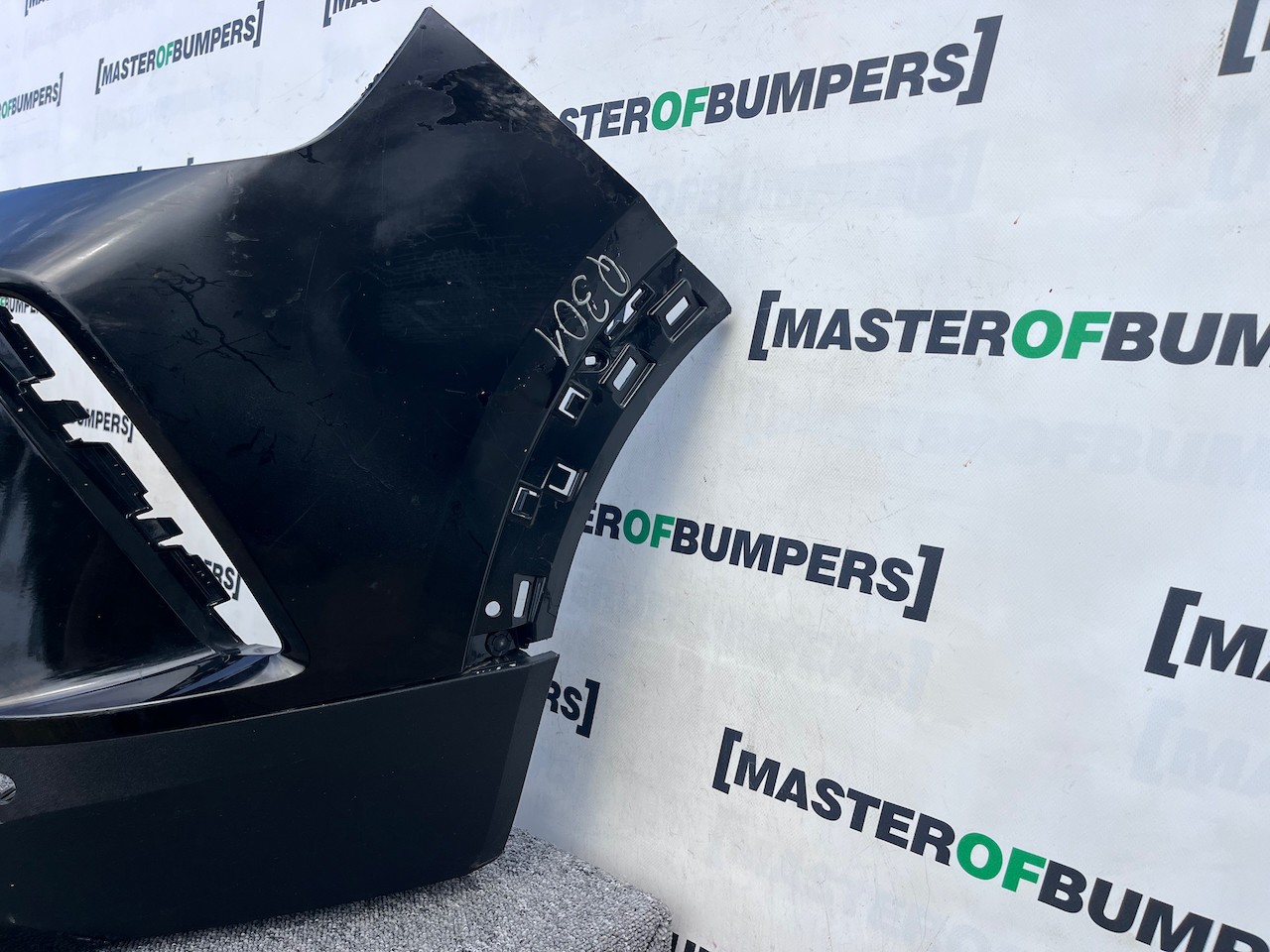 Vauxhall Mokka Elite Sri Turbo 2021-2024 Front Bumper 4 Pdc Genuine [q301]