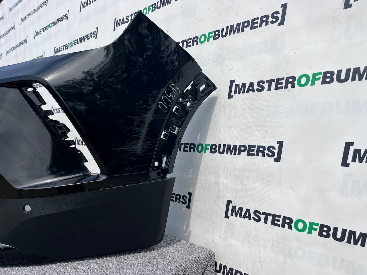 Vauxhall Mokka Elite Sri Turbo 2021-2024 Front Bumper 4 Pdc Genuine [q300]