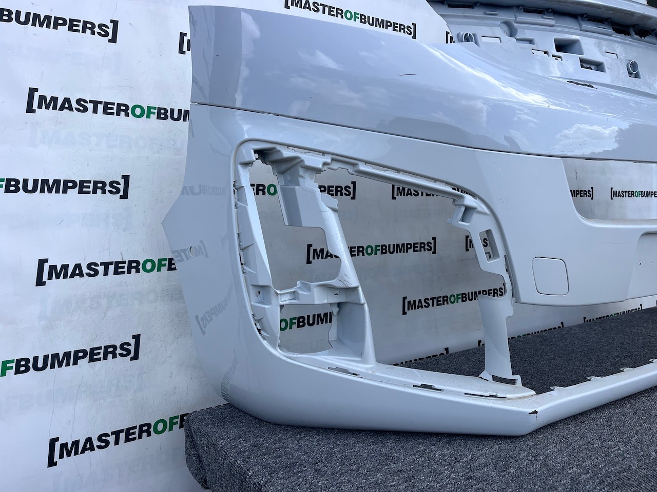 Vauxhall Vivaro E Zafira Fiat Scudo 2019-2022 Front Bumper 6 Pdc Genuine [c444]