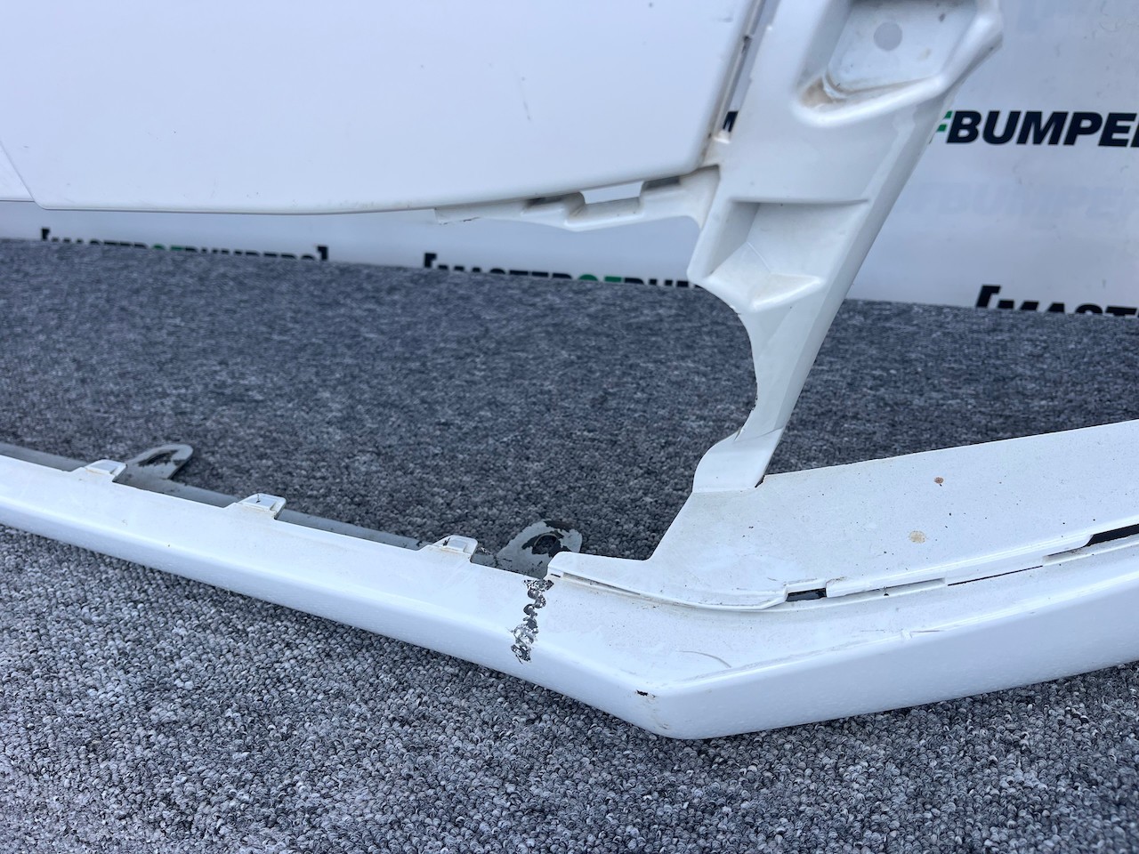 Vauxhall Vivaro E Zafira Fiat Scudo 2019-2022 Front Bumper 6 Pdc Genuine [c444]