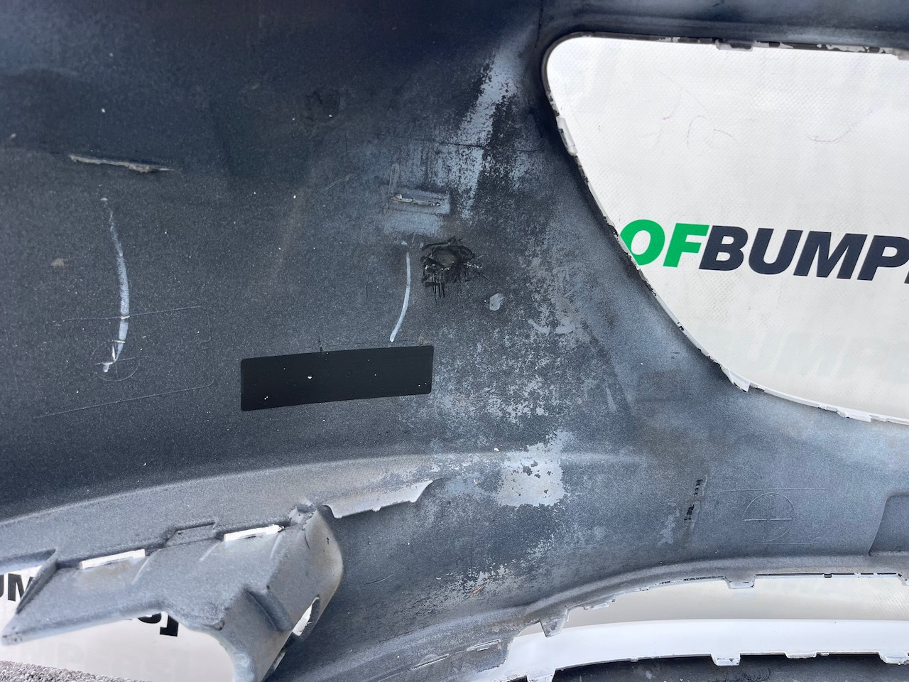 Vauxhall Corsa E Se Hatchback 2015-2018 Front Bumper No Pdc Genuine [q306]