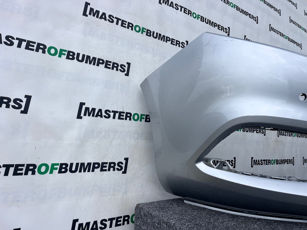 Vauxhall Zafira C Tourer Lift 2017-2019 Front Bumper 4 Pdc Genuine [q309]