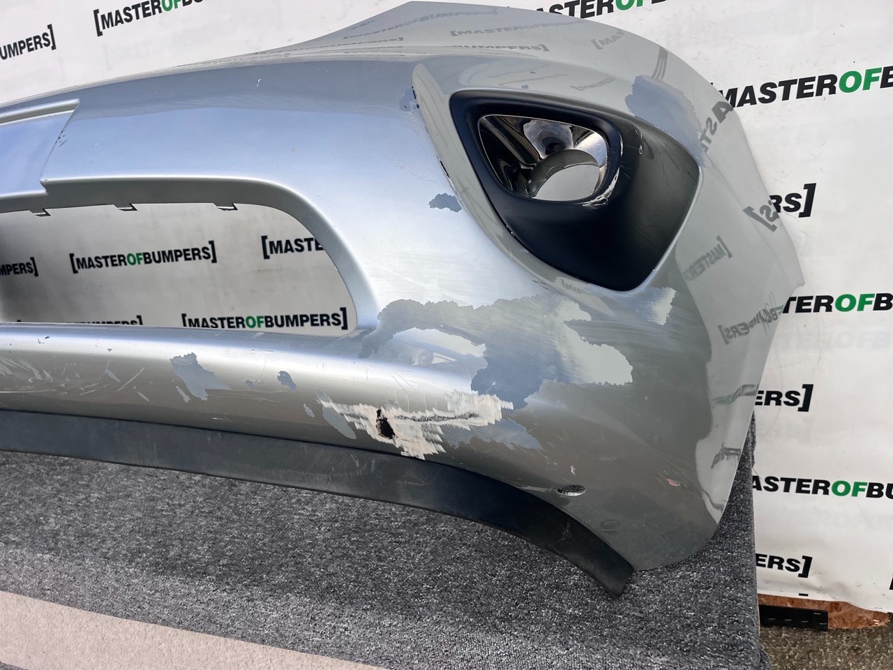 Vauxhall Vivaro Van Swb Lwb 2014 - 2019 Front Bumper  Genuine [q311]