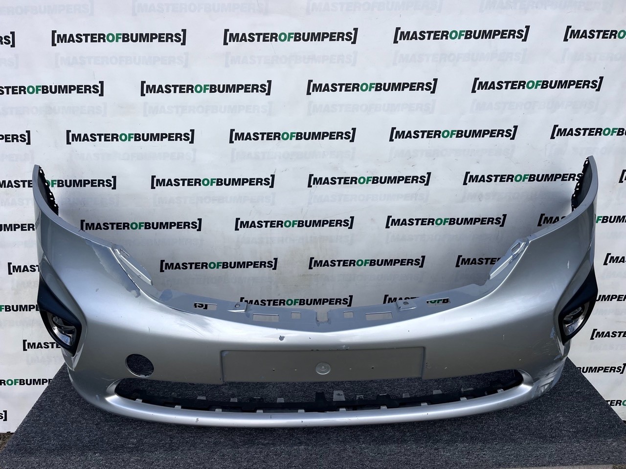 Vauxhall Vivaro Van Swb Lwb 2014 - 2019 Front Bumper  Genuine [q311]