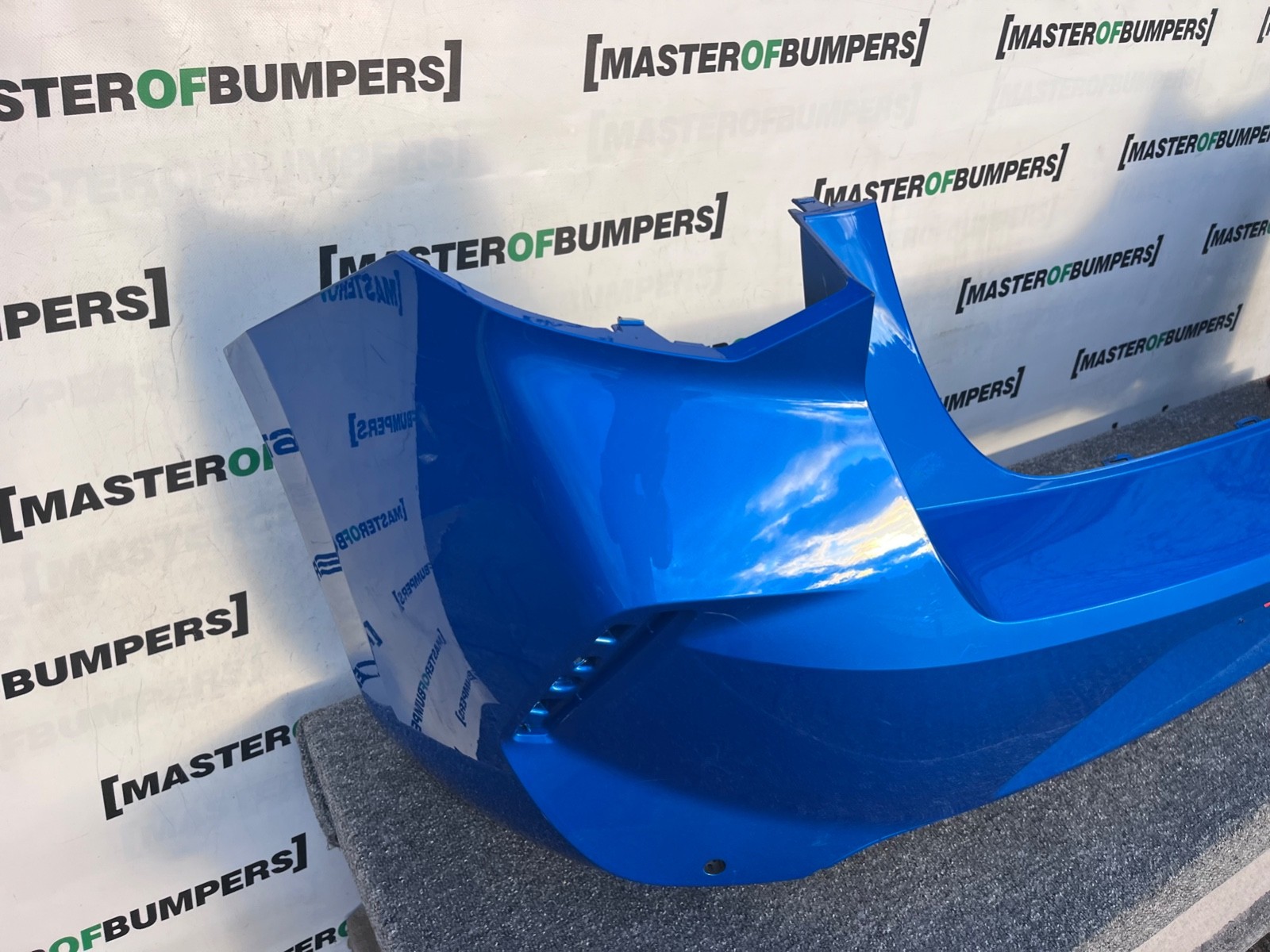 Vauxhall Astra L Gs Line Mk8 Hatchback 2022-25 Rear Bumper 4 Pdc Genuine [q312]