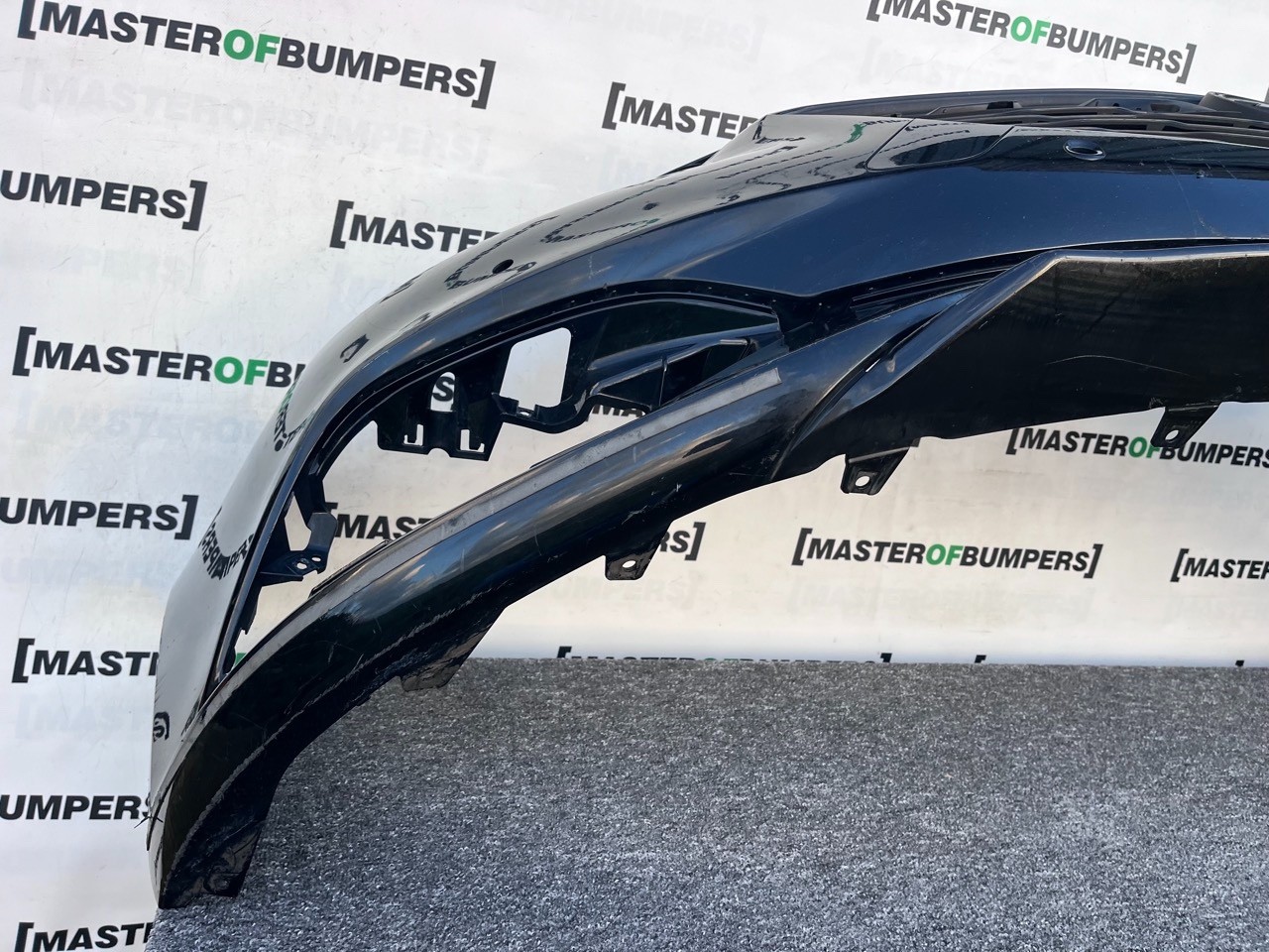 Vauxhall Insignia Mk2 Saloon Estate 2017-2020 Front Bumper 4 Pdc Genuine [q314]