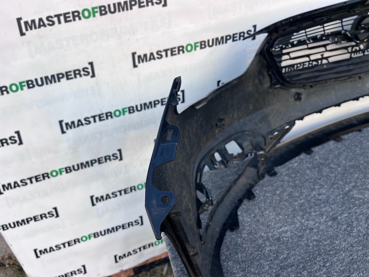 Vauxhall Insignia Mk2 Saloon Estate 2017-2020 Front Bumper 4 Pdc Genuine [q314]