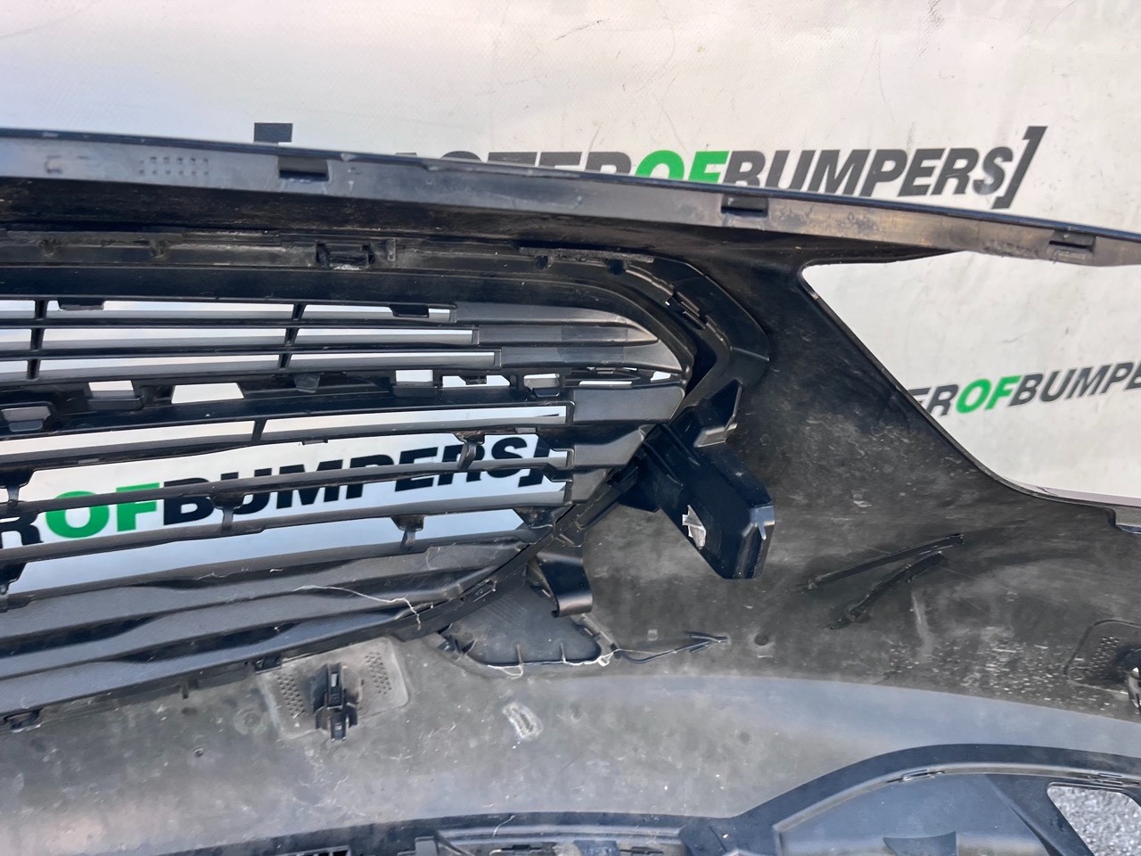 Vauxhall Insignia Mk2 Saloon Estate 2017-2020 Front Bumper 4 Pdc Genuine [q314]