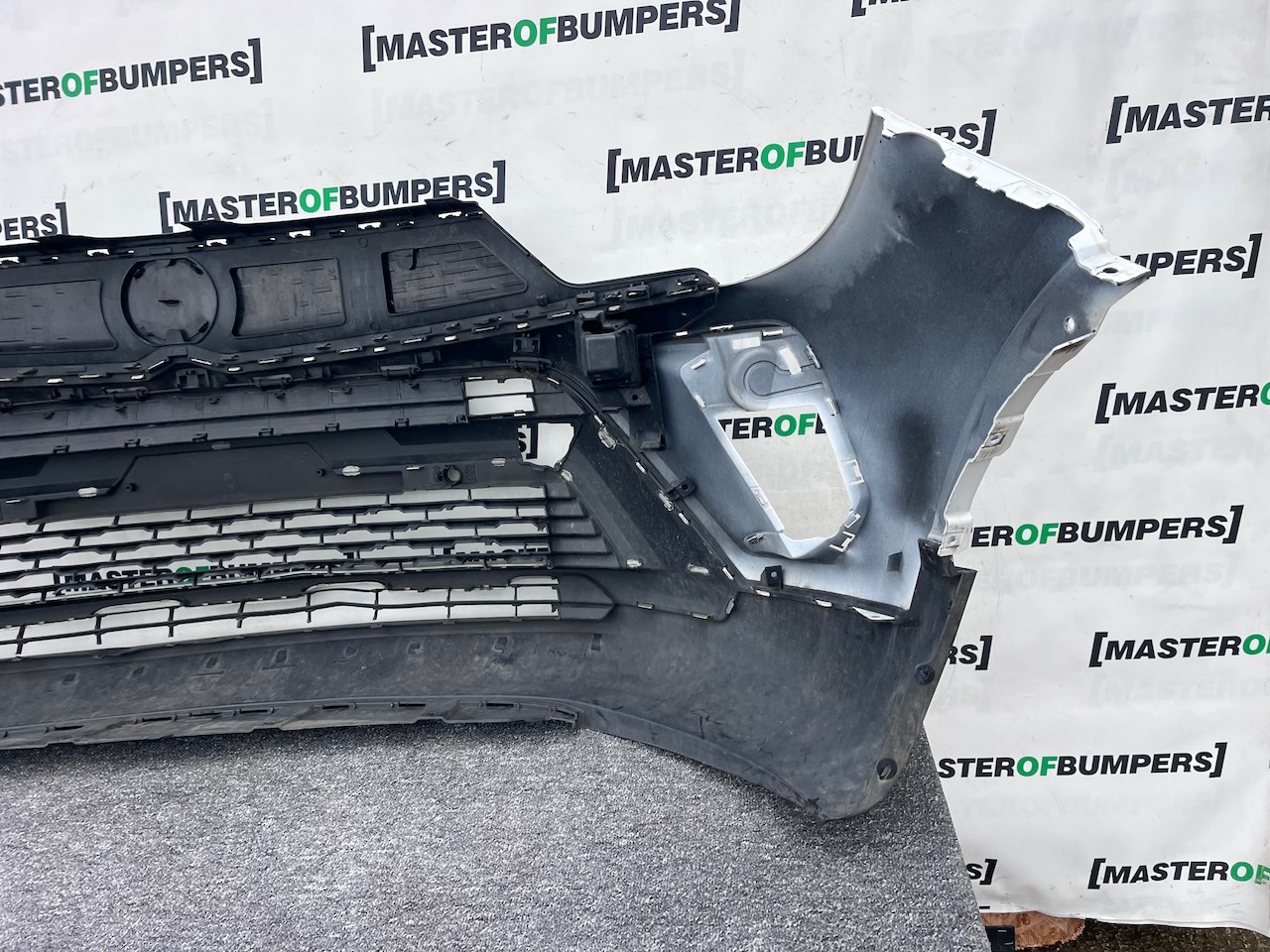 Vauxhall Crossland X Turbo Sri Lift 2021-2025 Front Bumper 4 Pdc Genuine [q320]