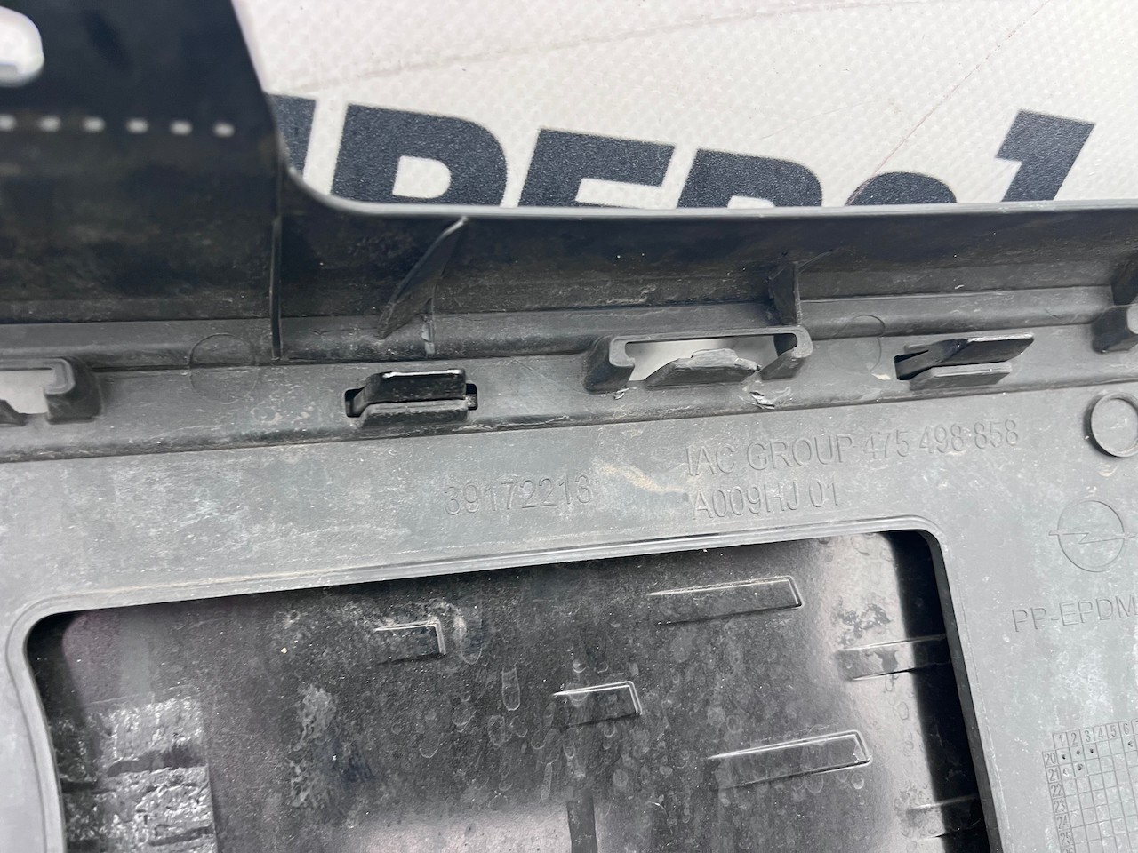 Vauxhall Crossland X Turbo Sri Lift 2021-2025 Front Bumper 4 Pdc Genuine [q320]