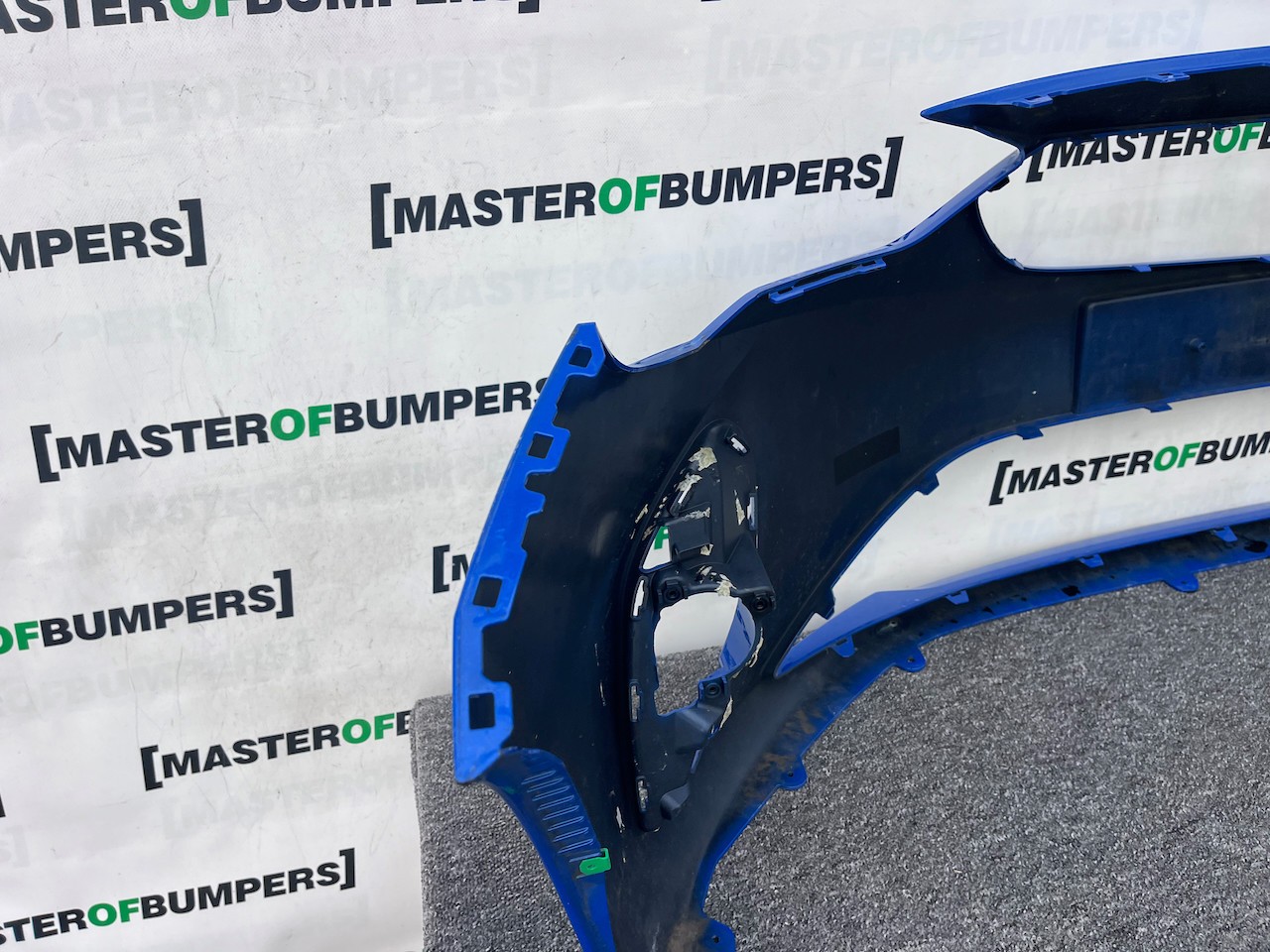 Vauxhall Corsa F Se Hatchback 2020-2024 Front Bumper Blue No Pdc Genuine [q321]