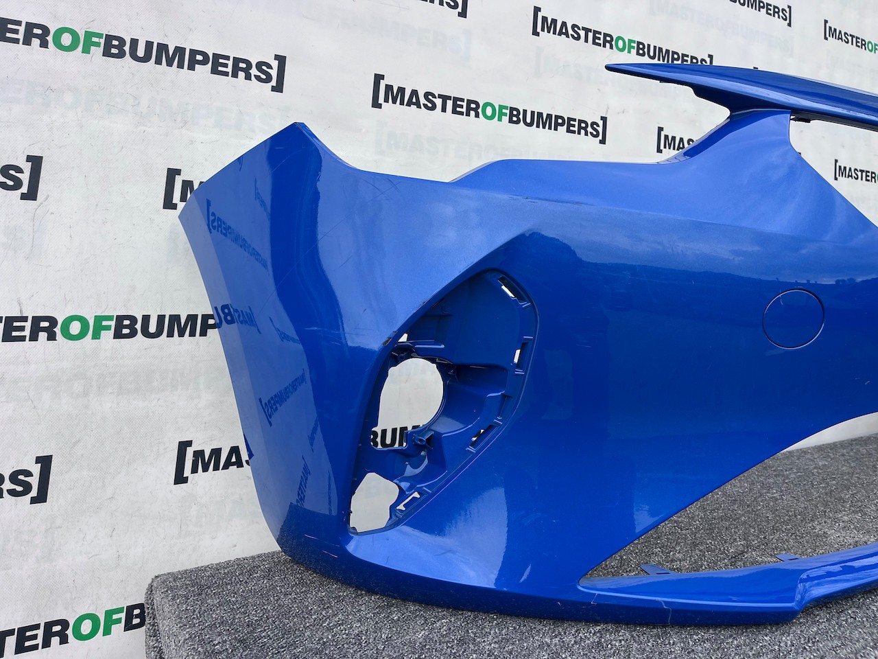 Vauxhall Corsa F Se Hatchback 2020-2024 Front Bumper Blue No Pdc Genuine [q321]