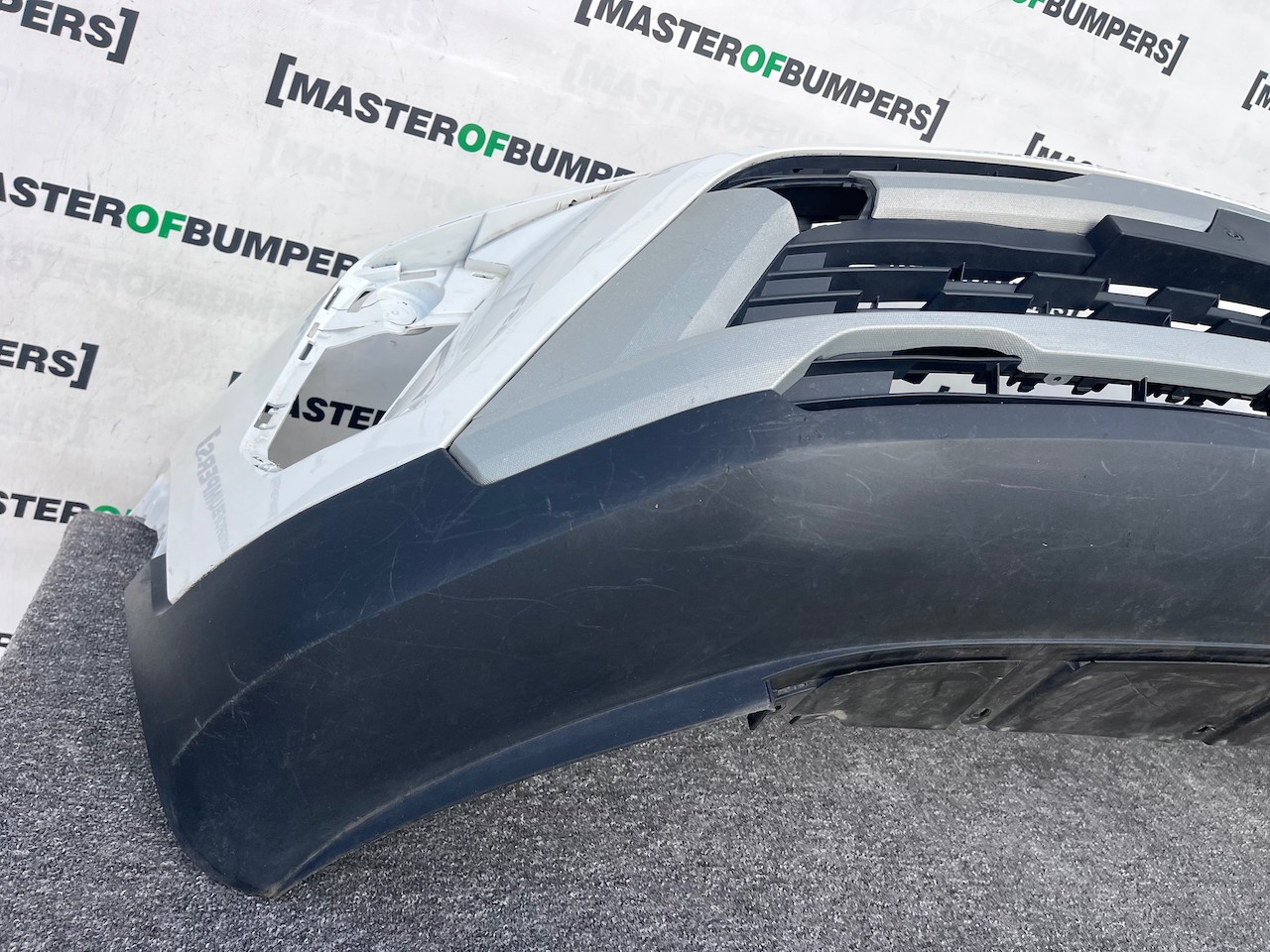 Vauxhall Crossland X Turbo Sri Lift 2021-2025 Front Bumper No Pdc Genuine [q345]