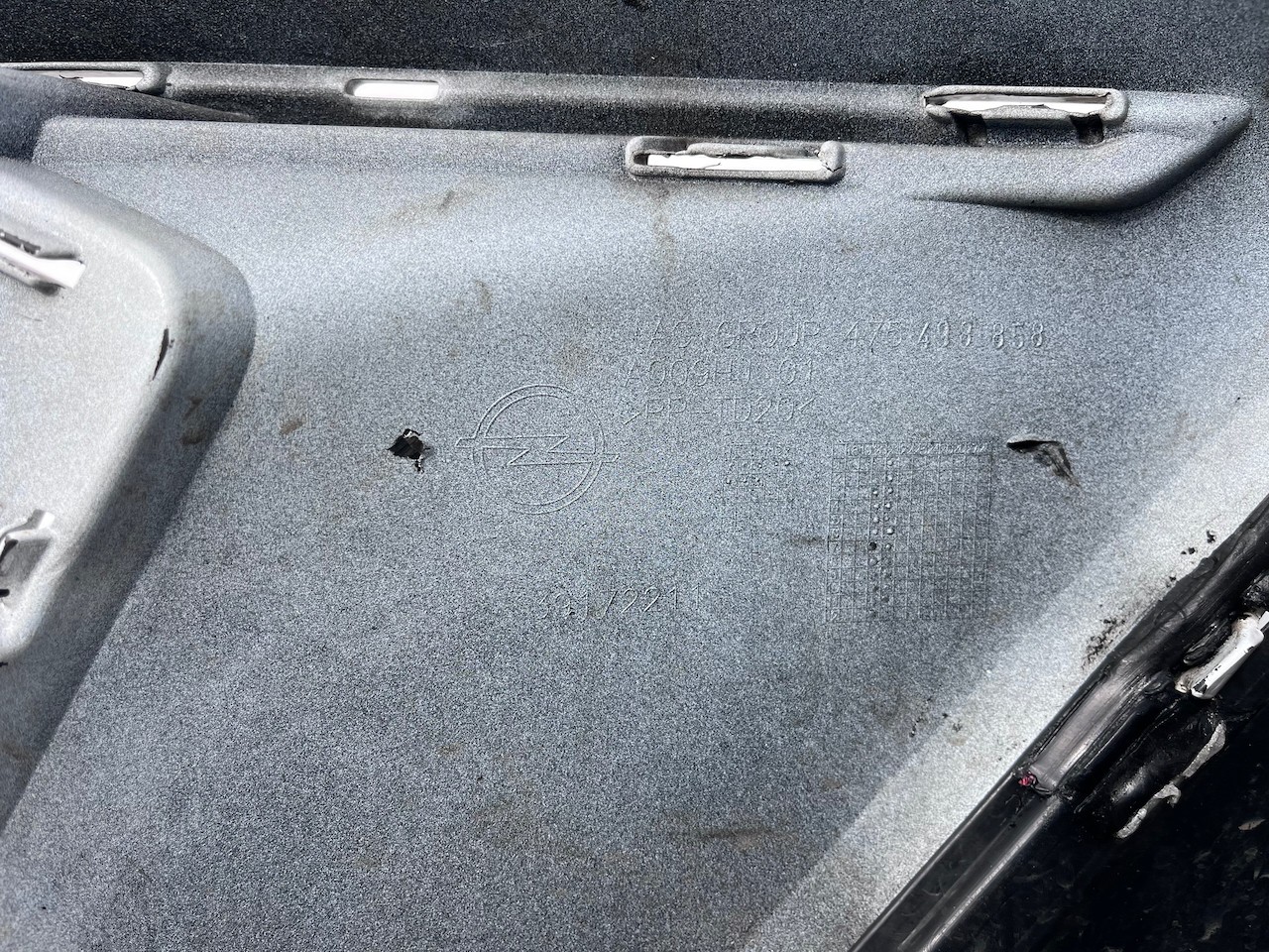 Vauxhall Crossland X Turbo Sri Lift 2021-2025 Front Bumper No Pdc Genuine [q345]