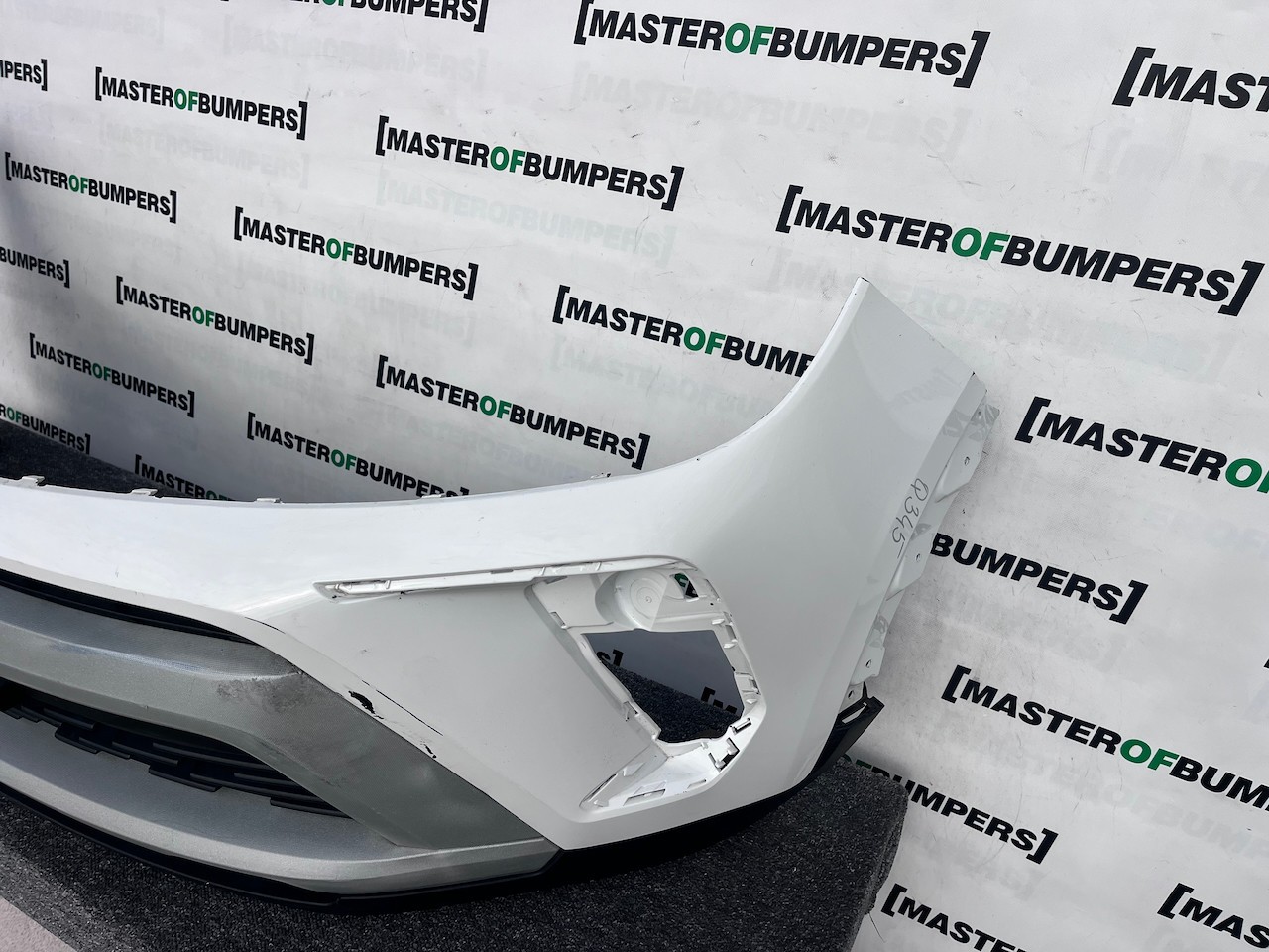 Vauxhall Crossland X Turbo Sri Lift 2021-2025 Front Bumper No Pdc Genuine [q345]