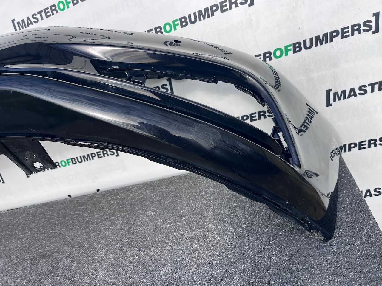 Vauxhall Astra K Turbo Hatchback 2016-2019 Front Bumper 4 Pdc Genuine [q338]