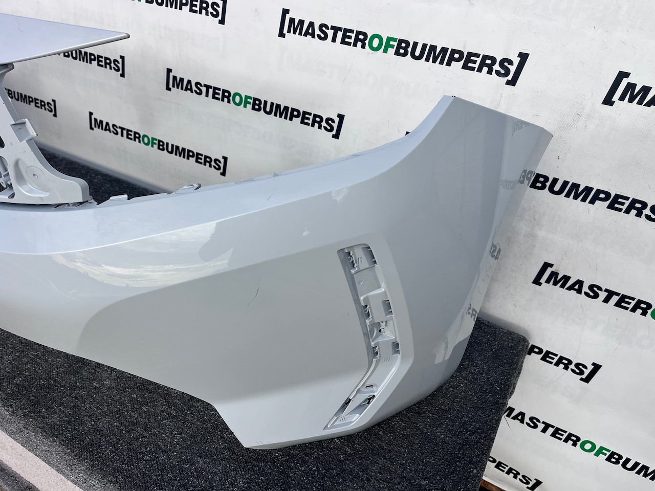 Vauxhall Corsa G 1.2 Turbo Hatchback 2024-2027 Front Bumper No Pdc Genune [q342]