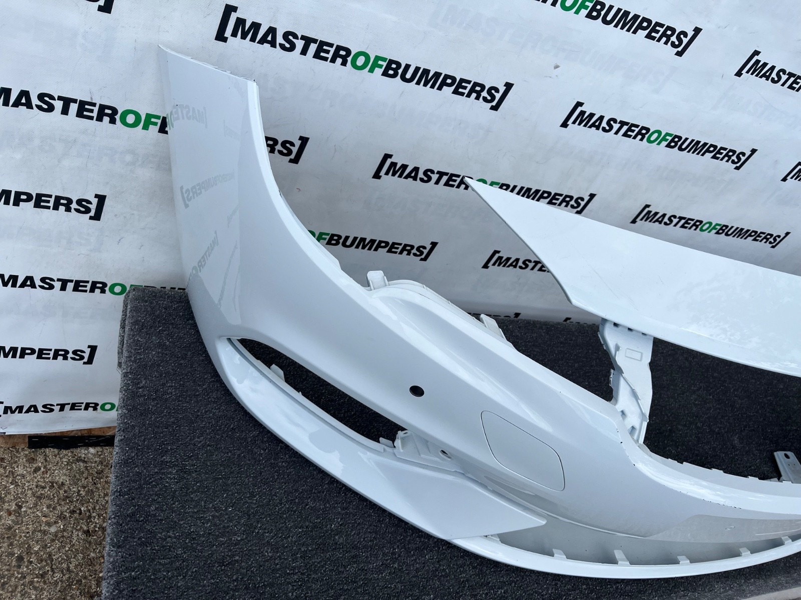 Vauxhall Astra K Turbo Facelift 2019-2021 Front Bumper 4 Pdc Genuine [q895]
