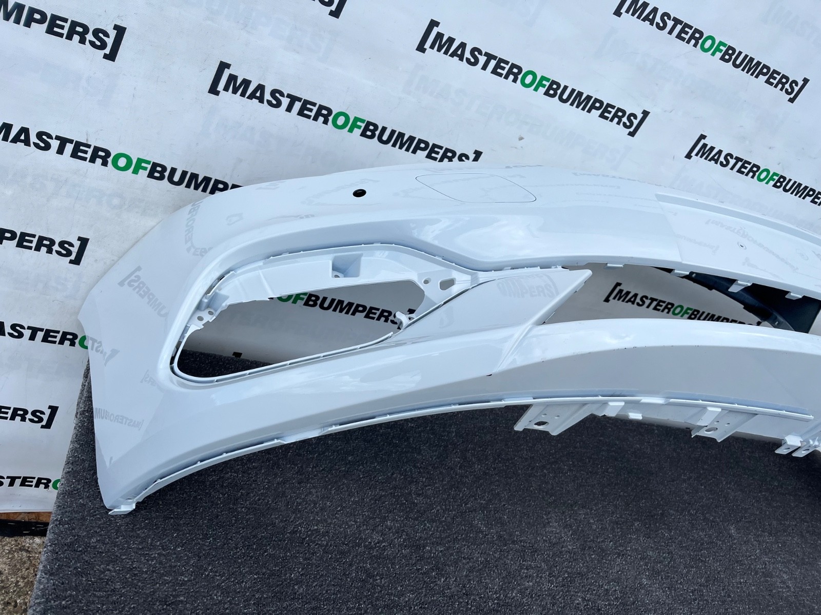 Vauxhall Astra K Turbo Facelift 2019-2021 Front Bumper 4 Pdc Genuine [q895]
