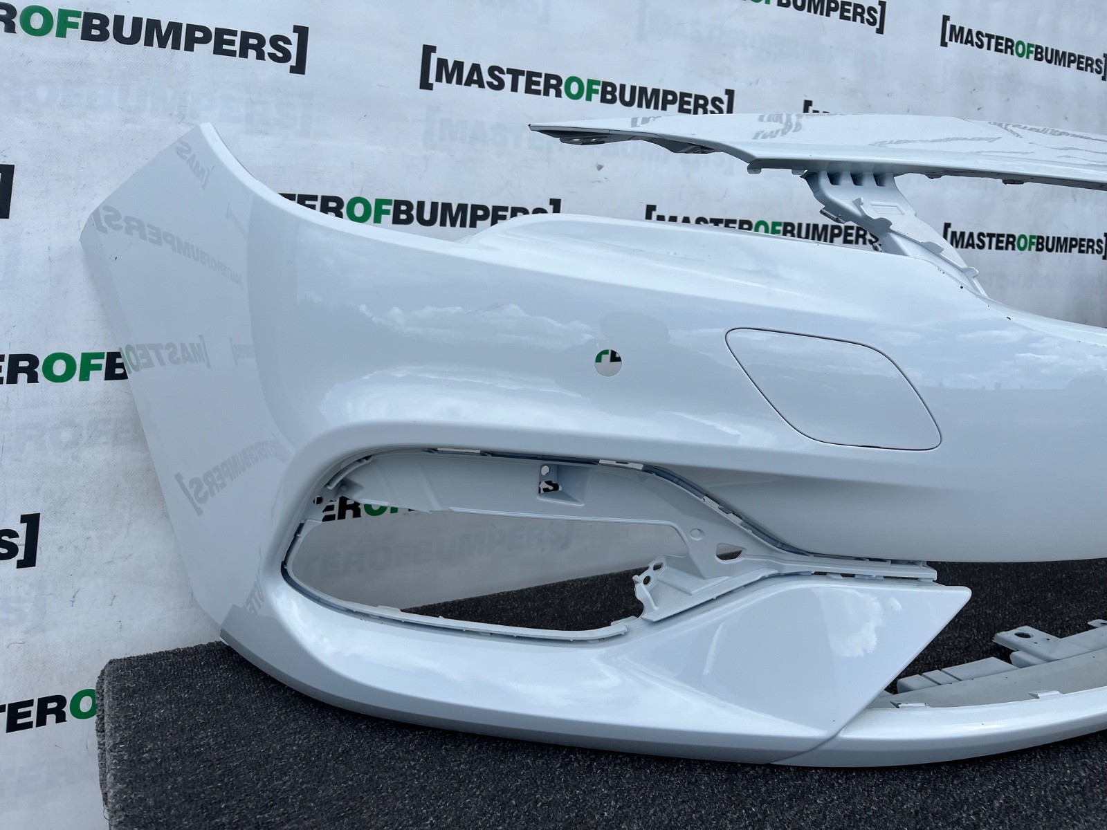 Vauxhall Astra K Turbo Facelift 2019-2021 Front Bumper 4 Pdc Genuine [q895]
