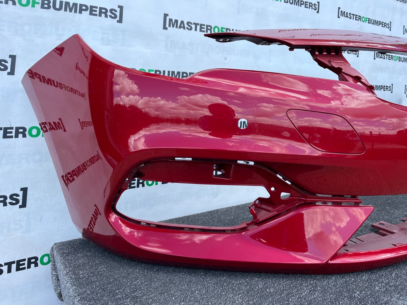 Vauxhall Astra K Turbo Facelift 2019-2021 Front Bumper 4 Pdc Genuine [q897]