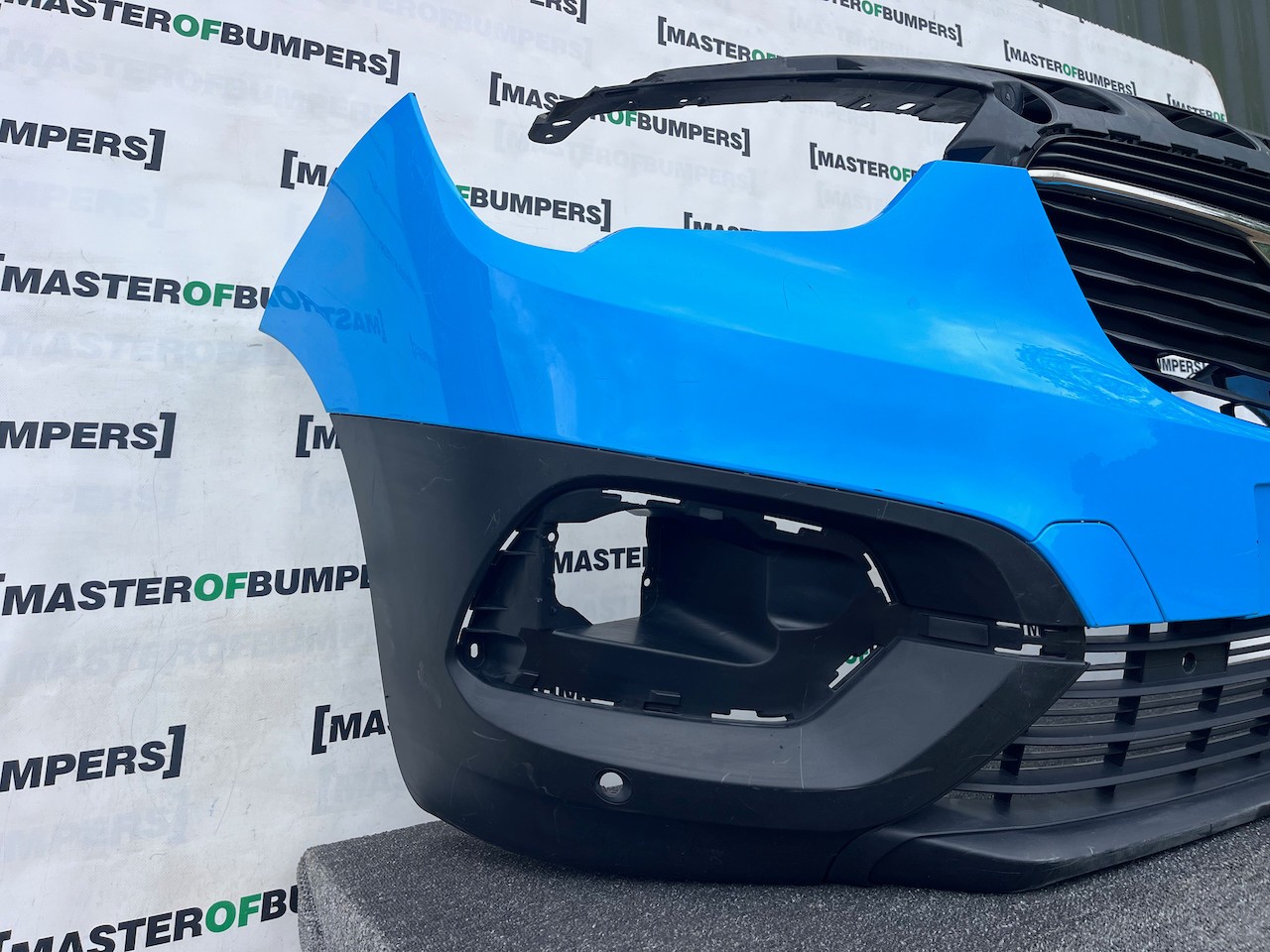 Vauxhall Combo E Van 2019-2024 Front Bumper Genuine [q359]