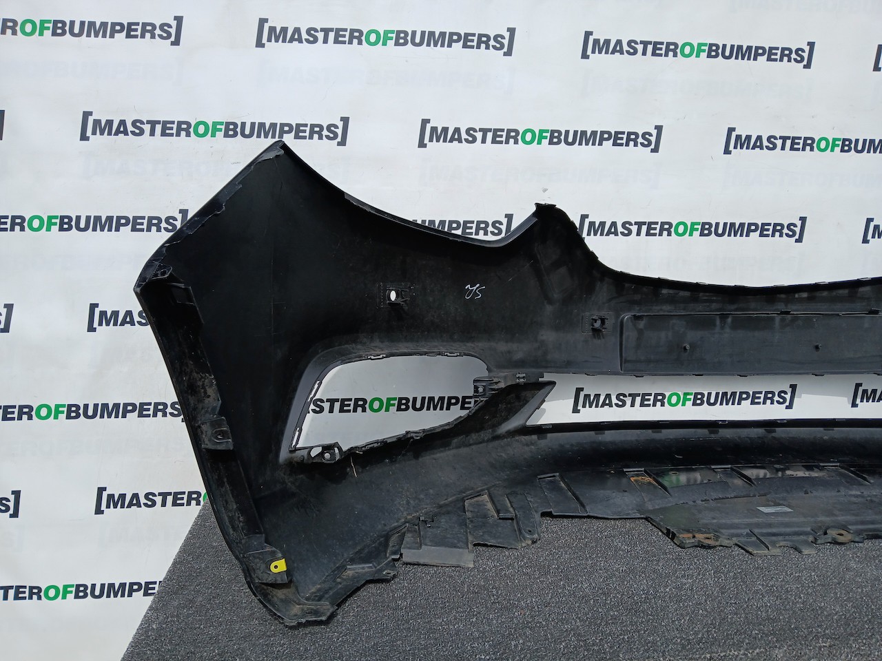Vauxhall Zafira C Tourer Lift 2017-2022 Front Bumper 4 Pdc Genuine [q371]