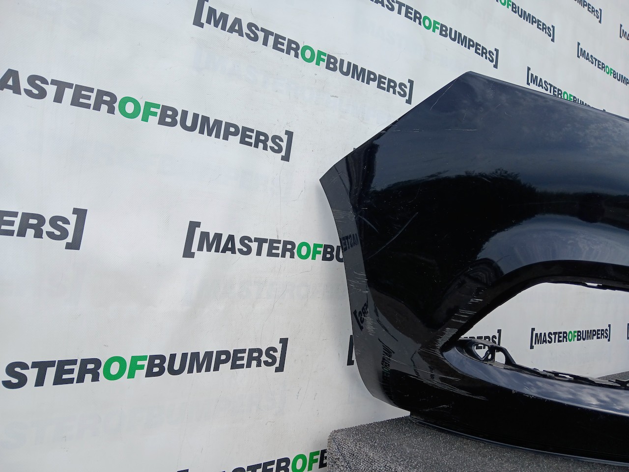 Vauxhall Zafira C Tourer Lift 2017-2022 Front Bumper 4 Pdc Genuine [q371]