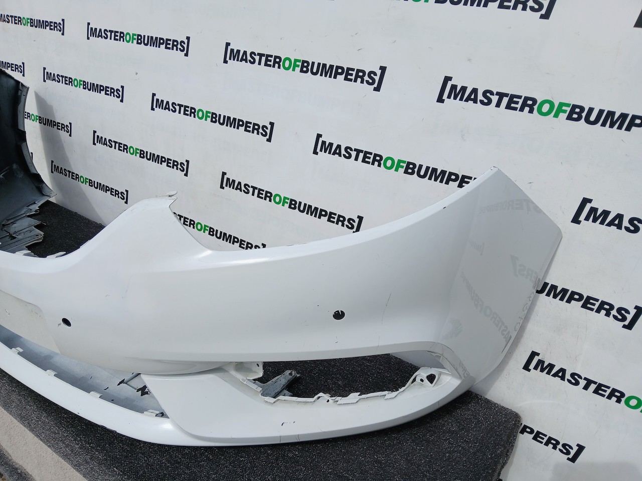 Vauxhall Zafira C Tourer Lift 2017-2022 Front Bumper 4 Pdc Genuine [q370]