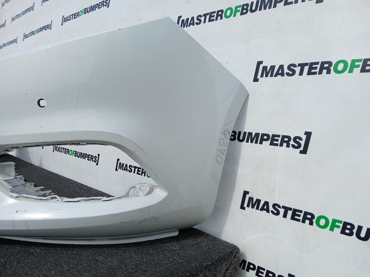 Vauxhall Zafira C Tourer Lift 2017-2022 Front Bumper 4 Pdc Genuine [q370]