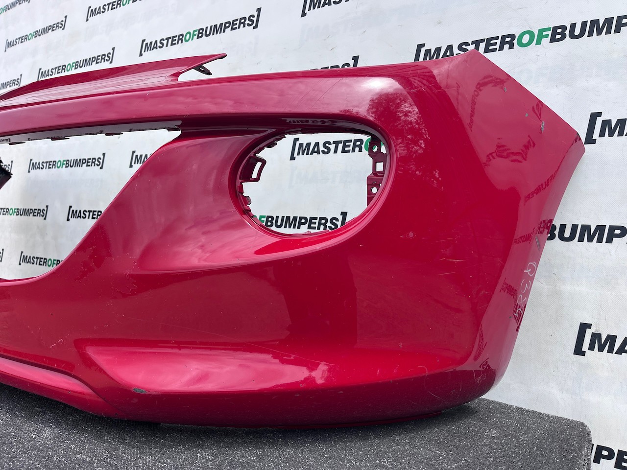 Vauxhall Adam Se Limited Hatchback 2013-2018 Front Bumper No Pdc Genuine [q384]