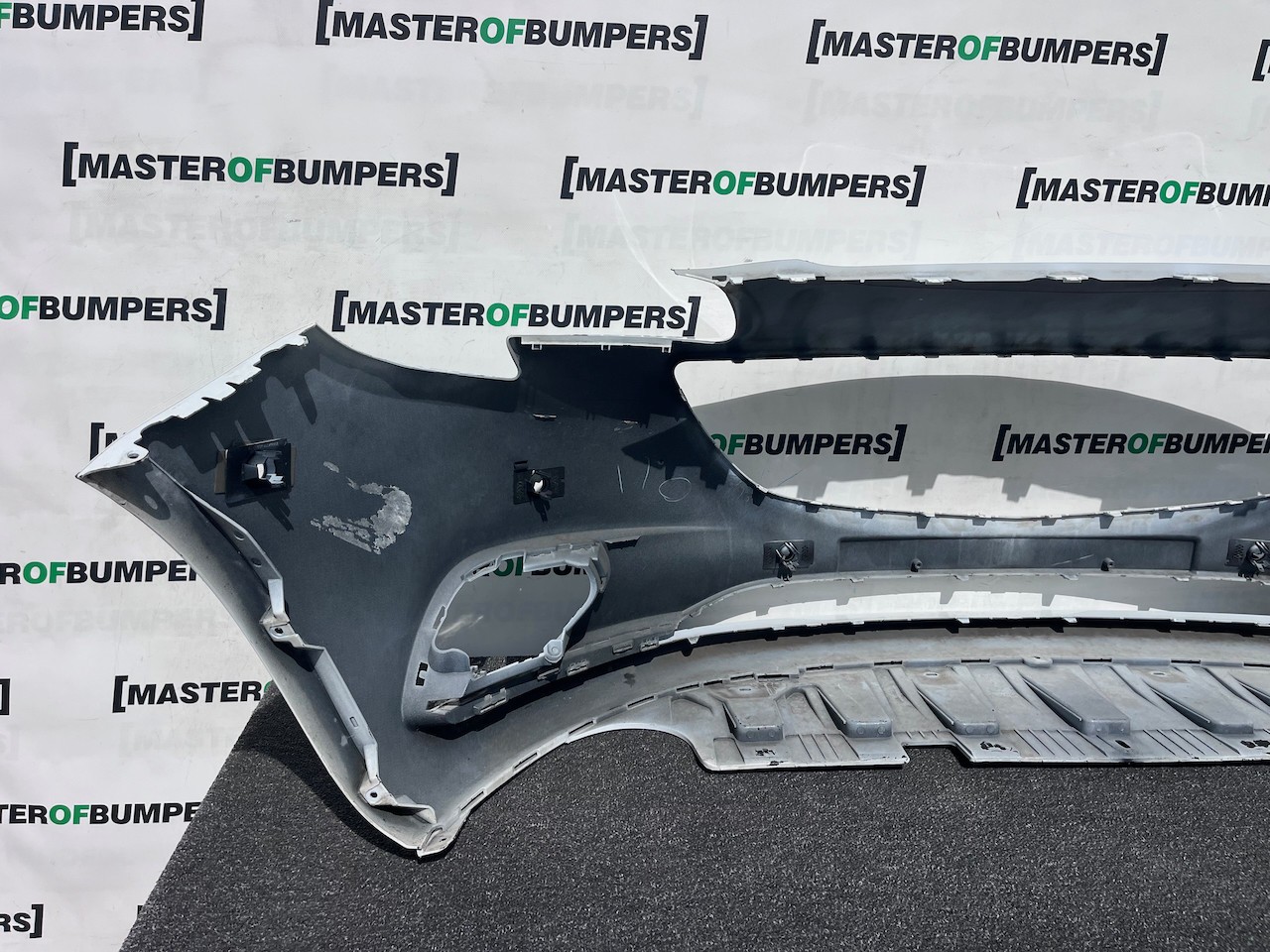 Vauxhall Corsa E Hatchback 2015-2018 Front Bumper 6 Pdc Genuine [q389]