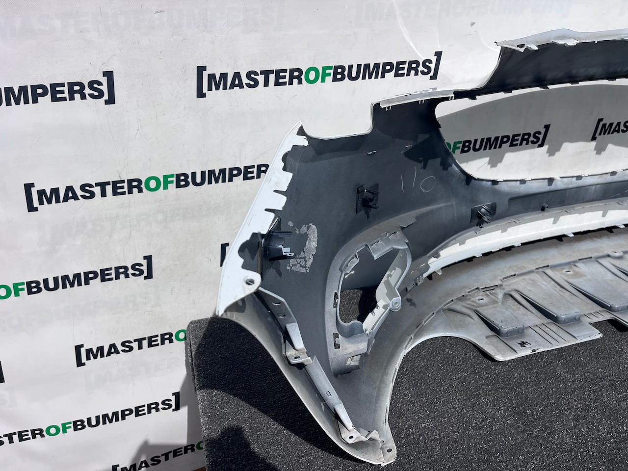 Vauxhall Corsa E Hatchback 2015-2018 Front Bumper 6 Pdc Genuine [q389]