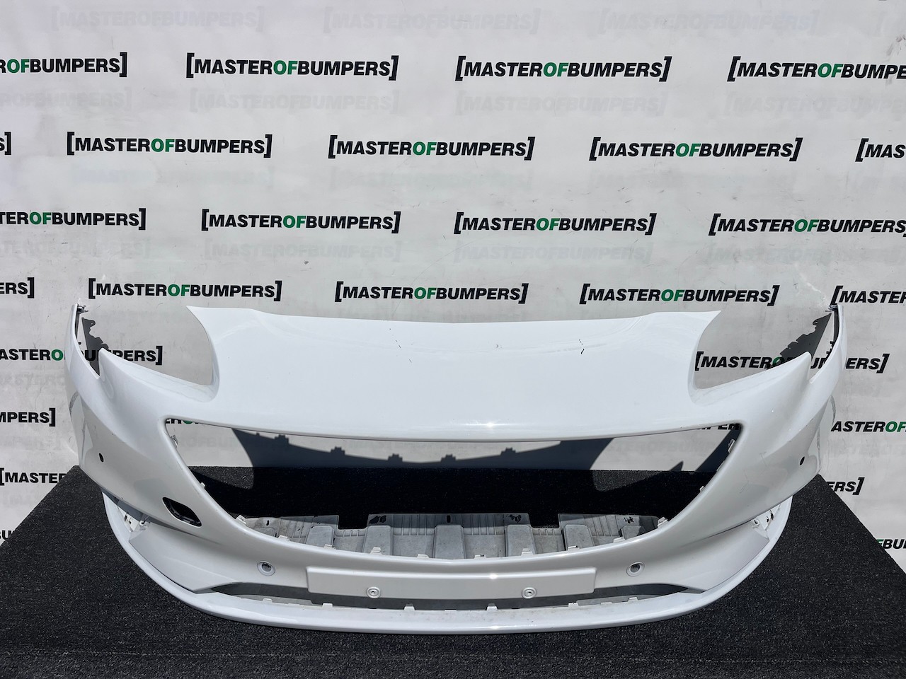 Vauxhall Corsa E Hatchback 2015-2018 Front Bumper 6 Pdc Genuine [q389]