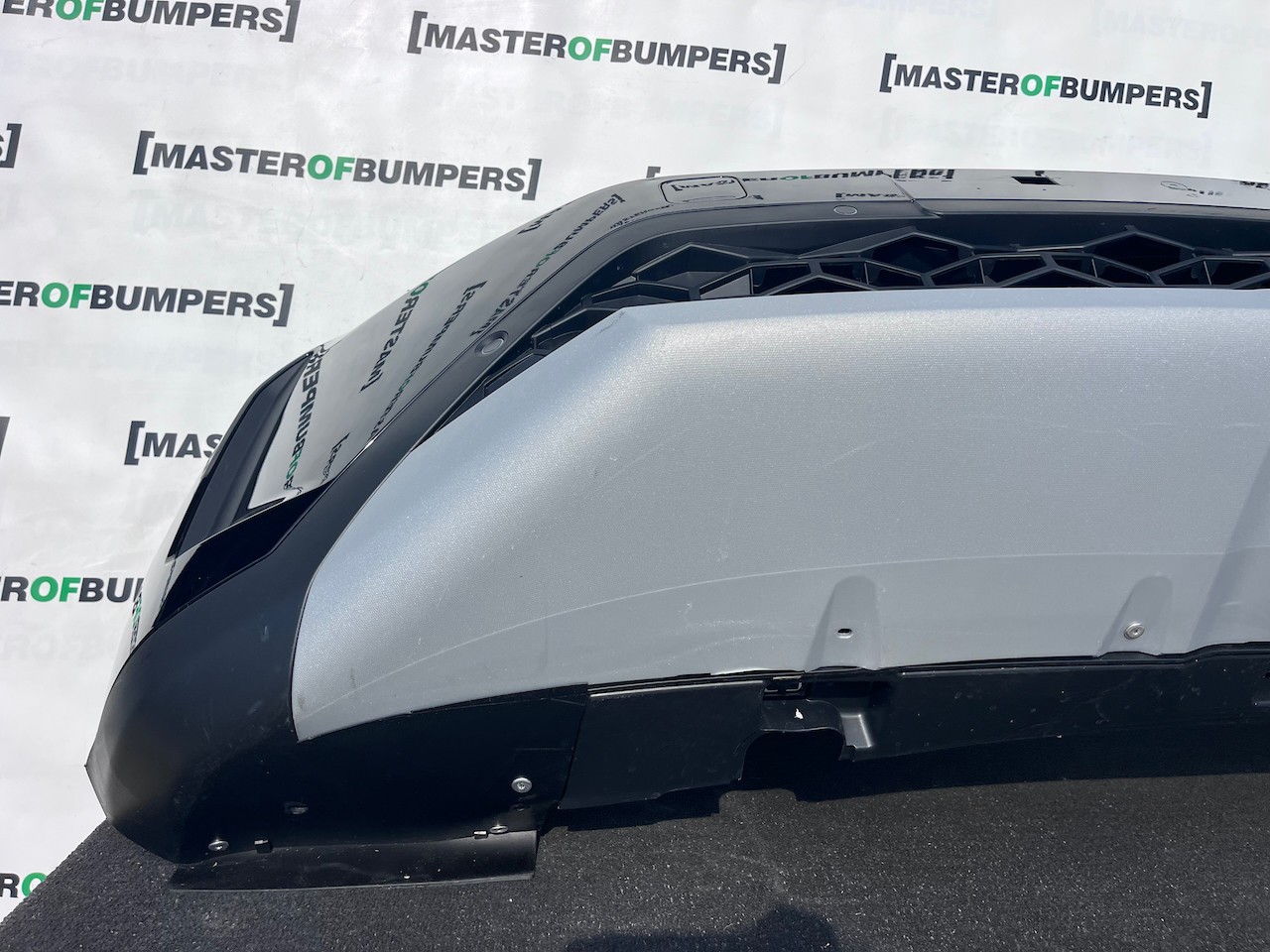 Vauxhall Frontera Gs Hybrid 2025-2027 Front Bumper 6 Pdc Genuine [q391]