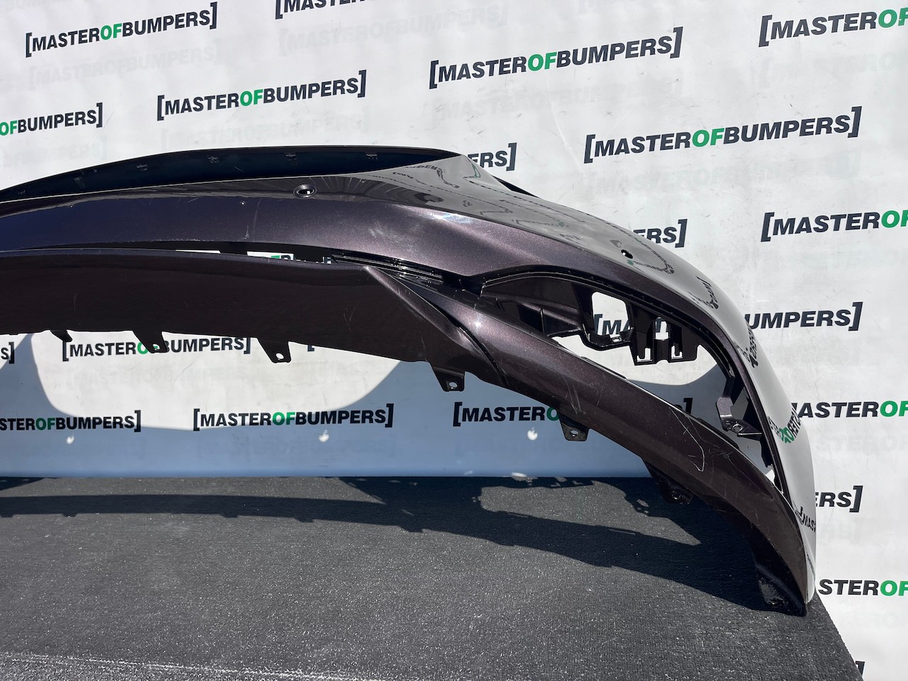 Vauxhall Insignia Se Saloon Estate 2017-2020 Front Bumper 4 Pdc Genuine [q397]