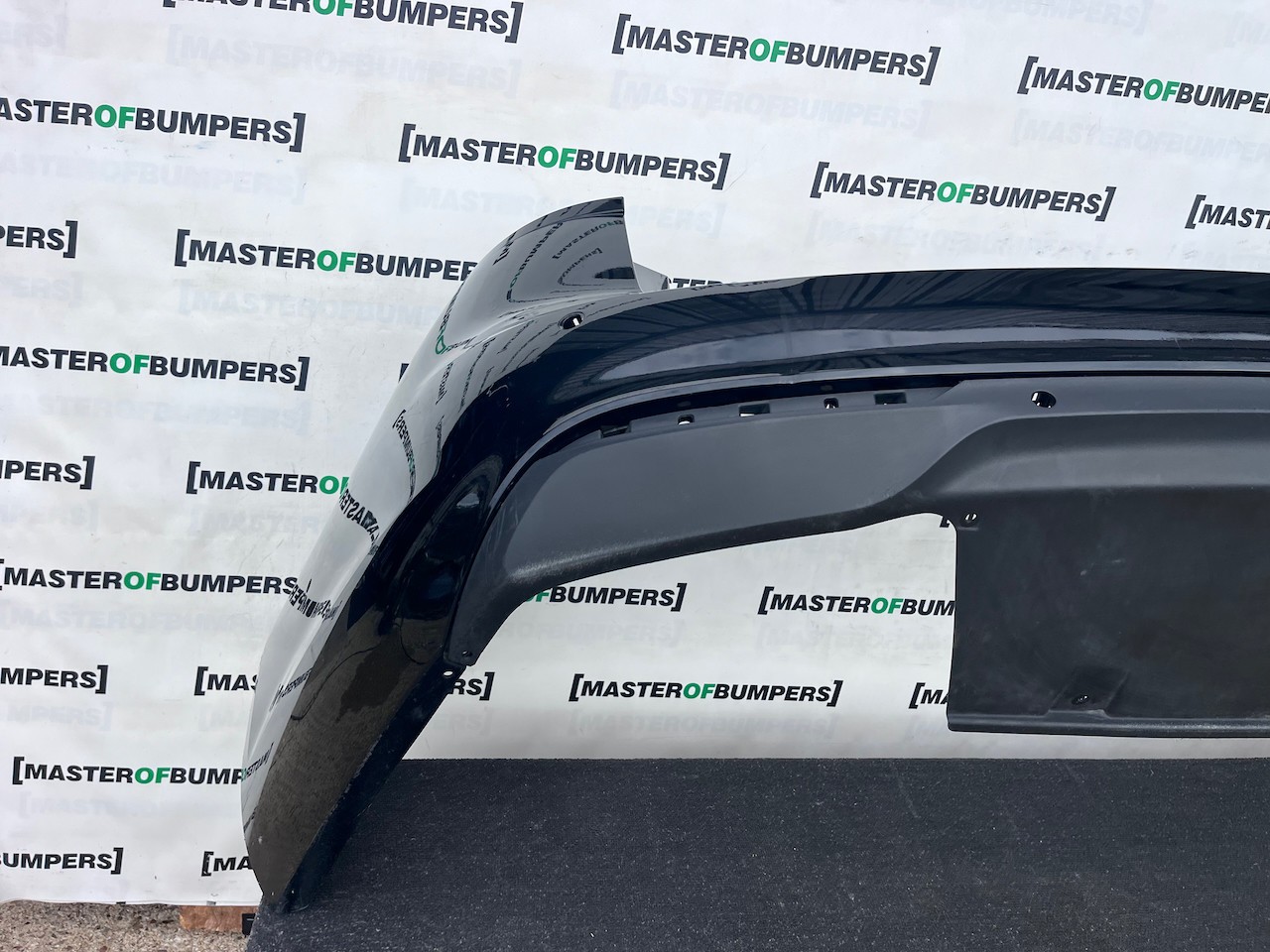 Vauxhall Insignia Se Estate Only Mk2 2017-2021 Rear Bumper 6 Pdc Genuine [q406]