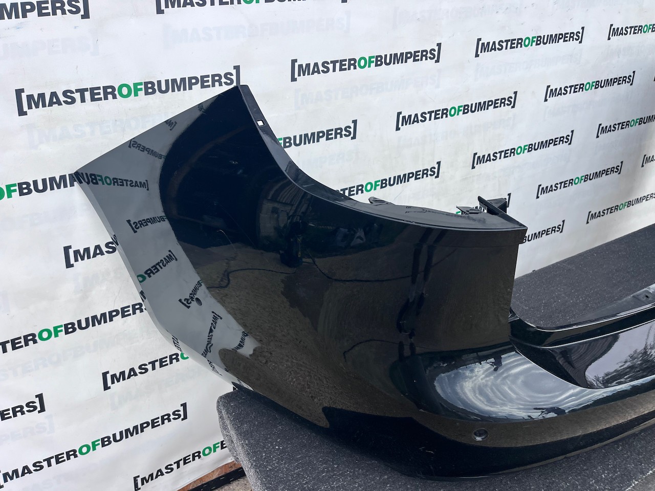 Vauxhall Insignia Se Estate Only Mk2 2017-2021 Rear Bumper 6 Pdc Genuine [q406]