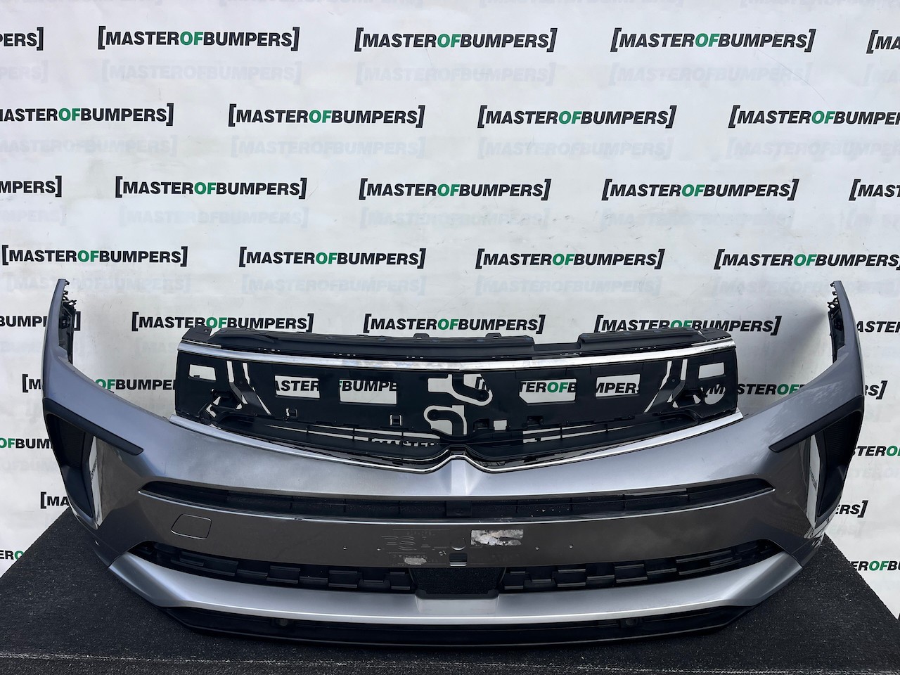 Vauxhall Grandland X Turbo Phev Lift 2021-2024 Font Bumper 6 Pdc Genuine [q411]