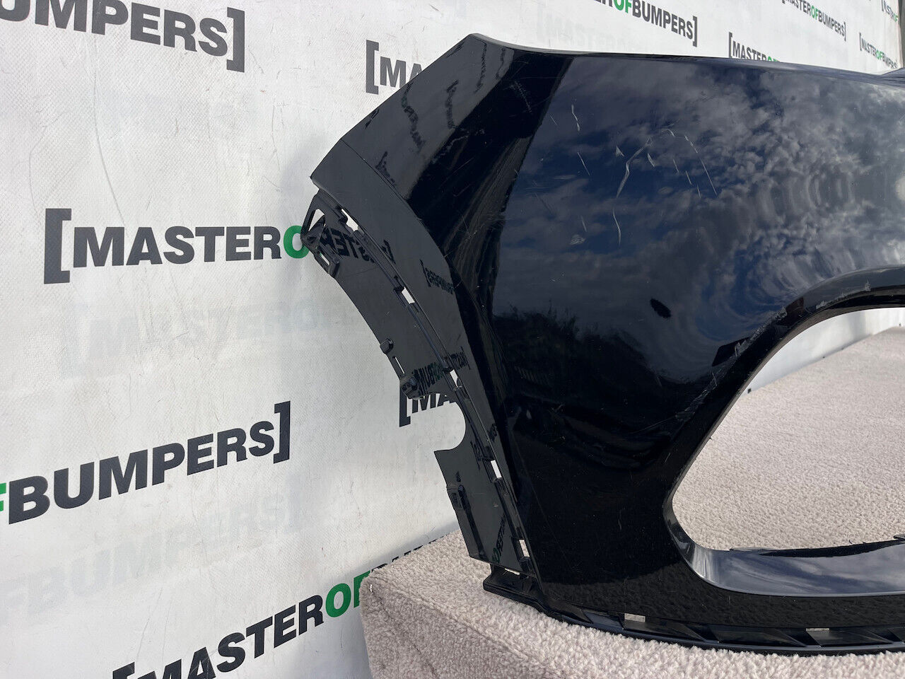 Vauxhall Grandland X Turbo Sri 2017-2020 Front Bumper Genuine [q260]