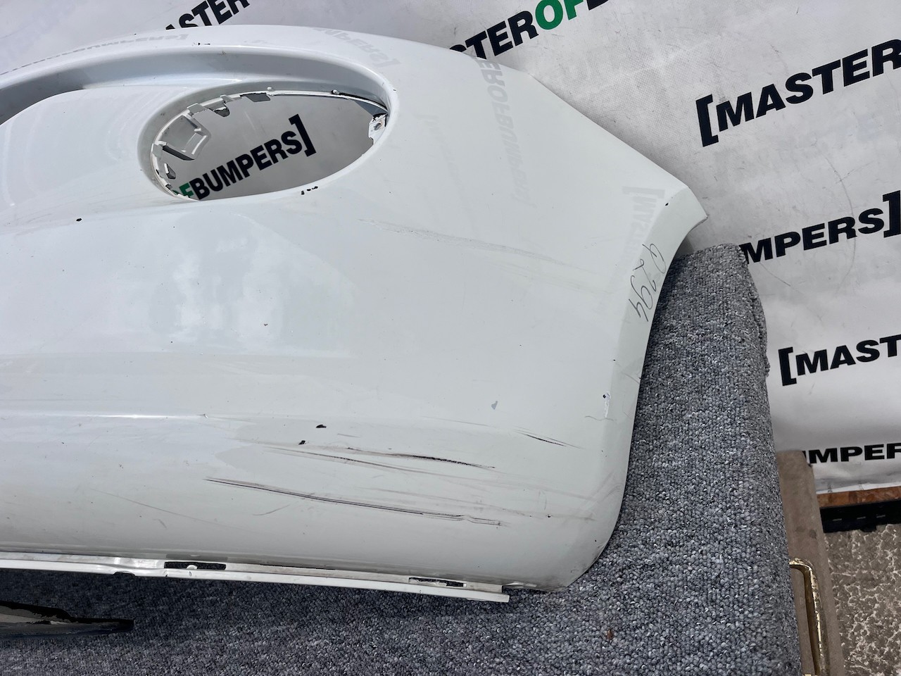 Vauxhall Adam Se Limited Hatchback 2013-2018 Front Bumper No Pdc Genuine [q294]