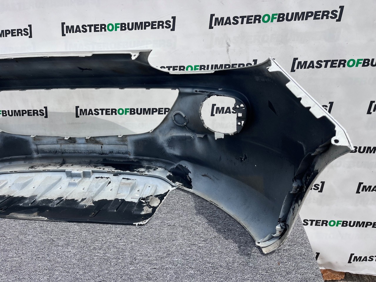 Vauxhall Adam Se Limited Hatchback 2013-2018 Front Bumper No Pdc Genuine [q294]